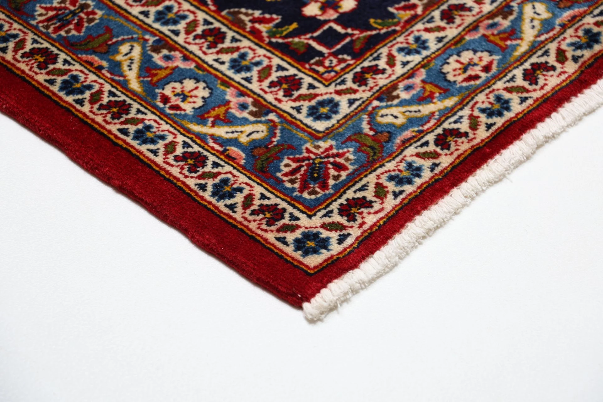 Kashan Persian Rug 245 × 340 cm in Wool, hand-knotted - Image 6