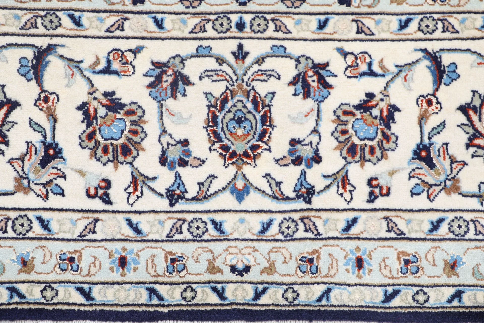 Wool & Silk Kashan Persian Rug 244 × 354 cm, hand-knotted - Image 6