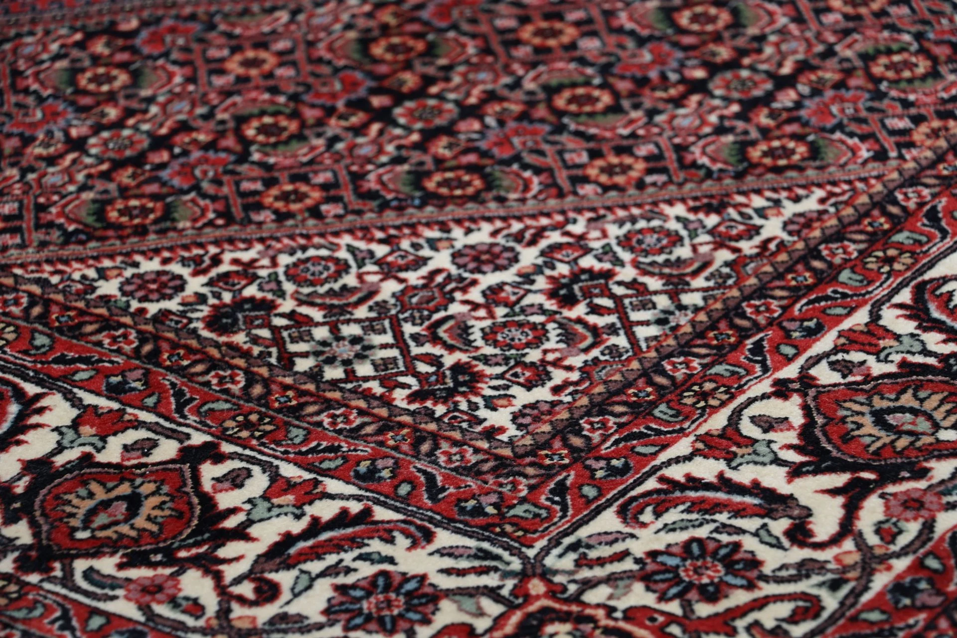 Hand-Knotted Bijar Persian Rug, 173 × 250 cm, Wool & Silk - Image 5