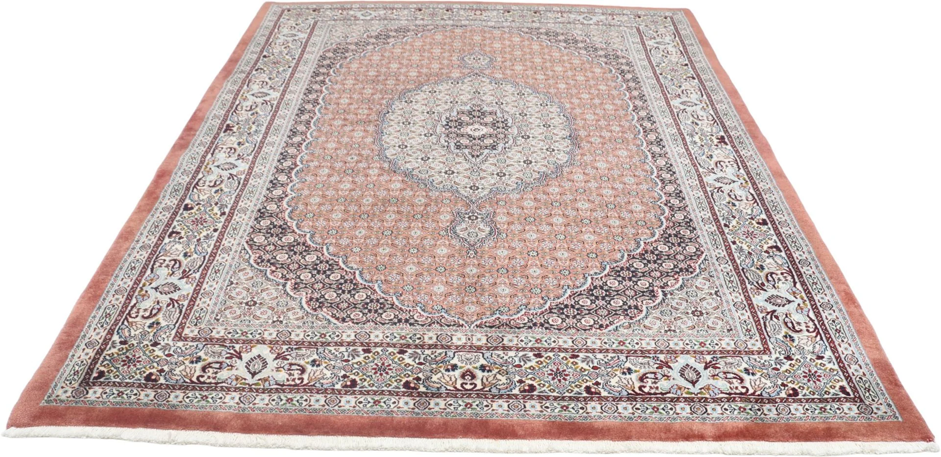 Alternative view of Moud Persian Rug 178 × 235 cm in Wool & Silk, hand-knotted