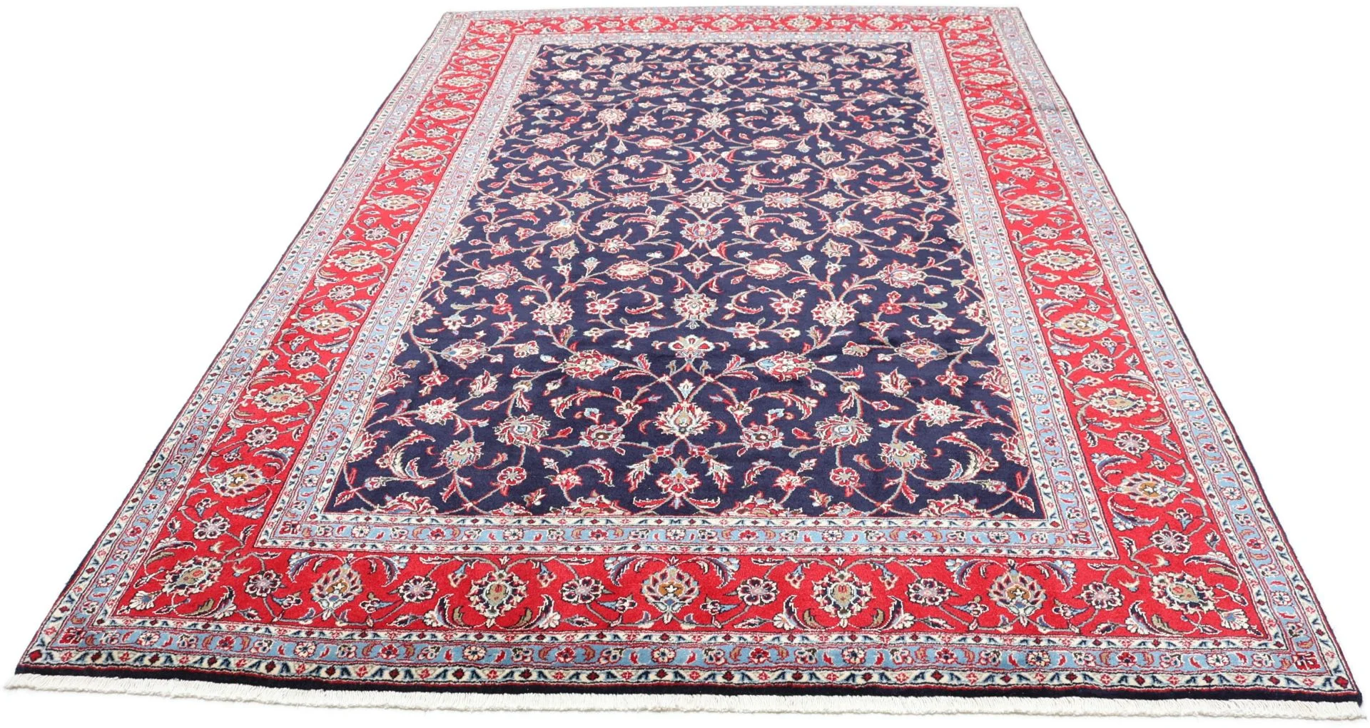 Alternative view of Kashan Persian Rug 197 × 299 cm in Wool & Silk, hand-knotted