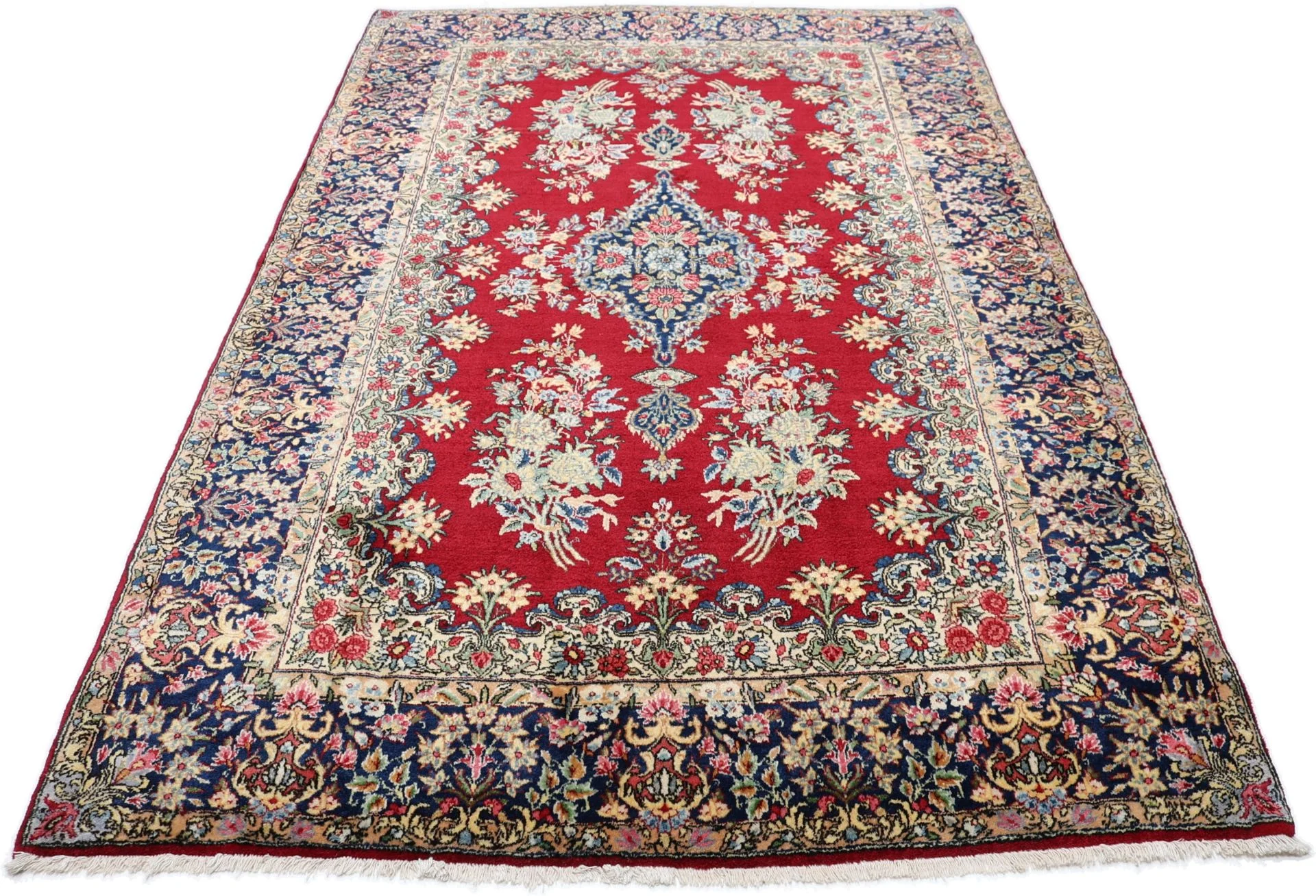 Alternative view of Kerman Persian Rug 148 × 227 cm in Wool, hand-knotted