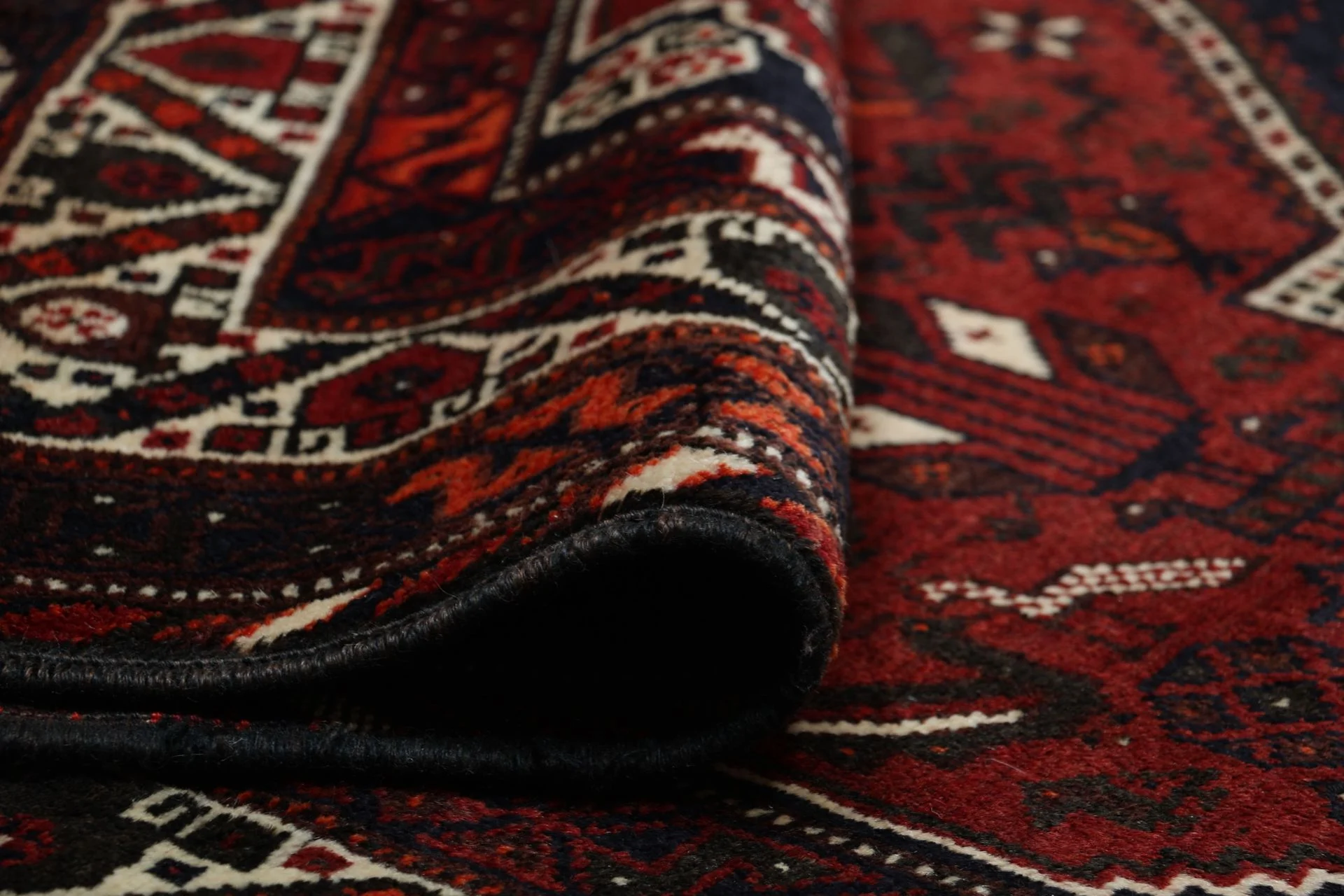 Wool Qashqai Persian Rug 230 × 310 cm, hand-knotted - Image 10