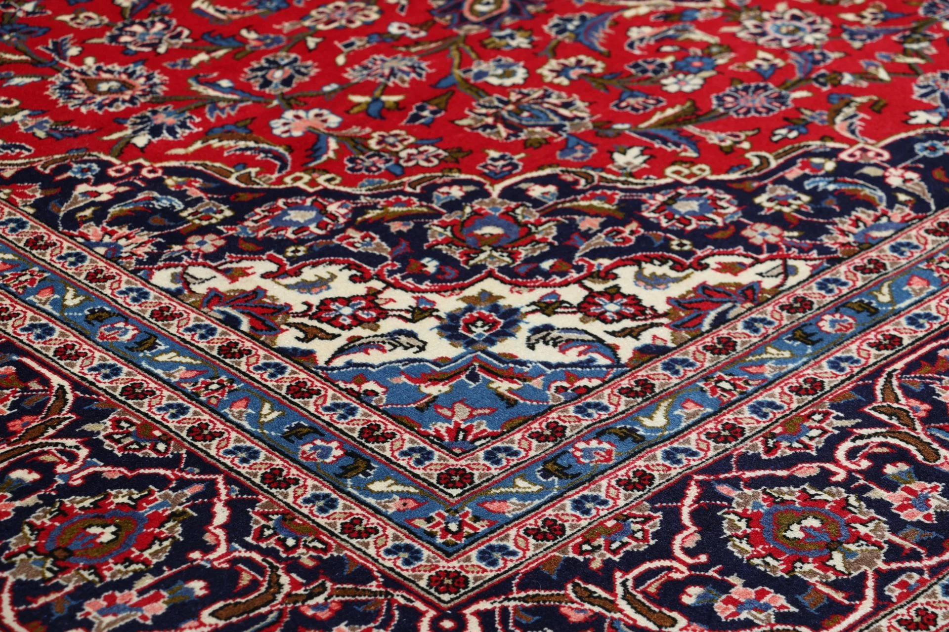 Wool Kashan Persian Rug 250 × 350 cm, hand-knotted - Image 5