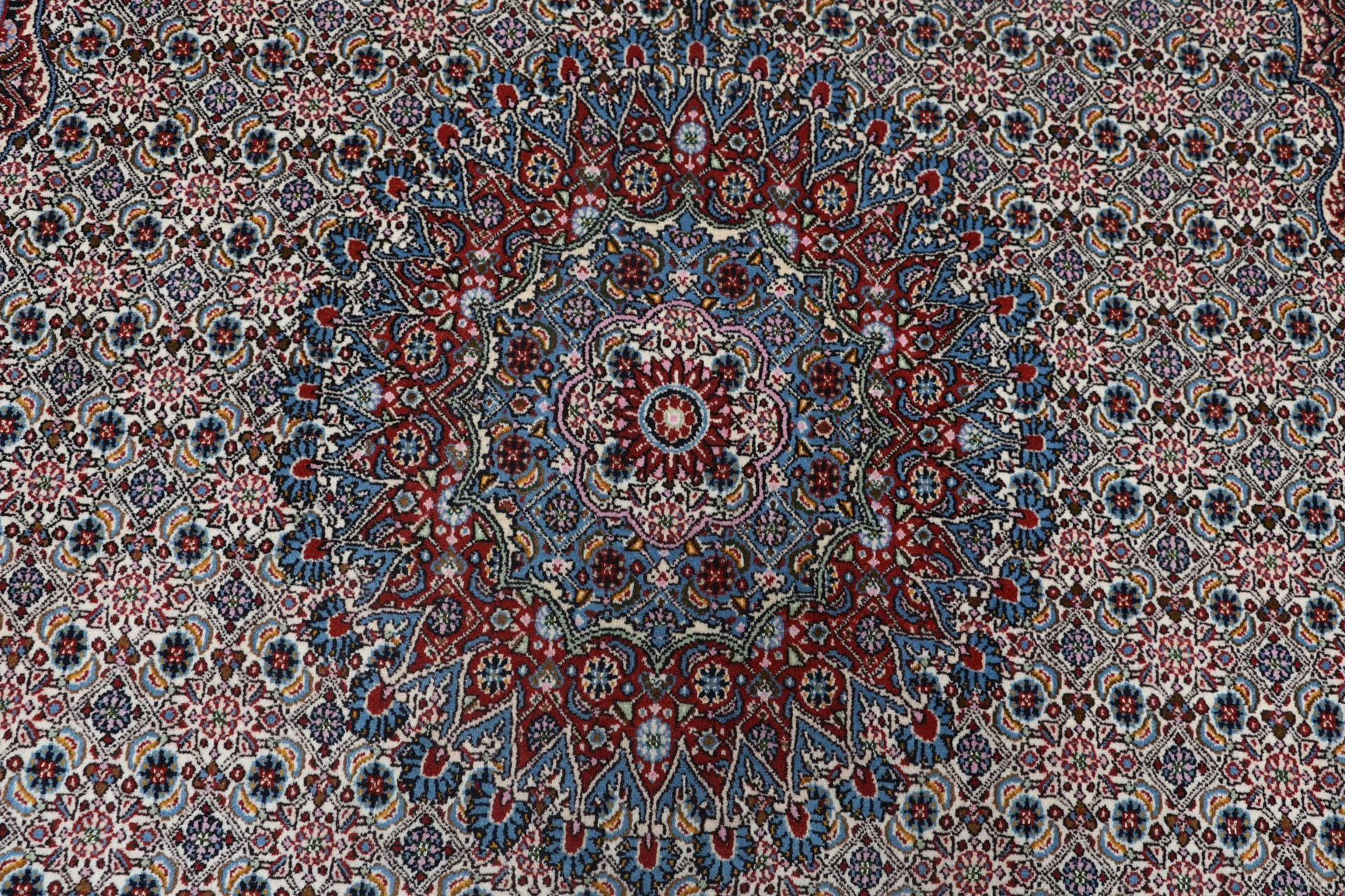 Moud Persian Rug 205 × 305 cm in Wool, hand-knotted - Image 9