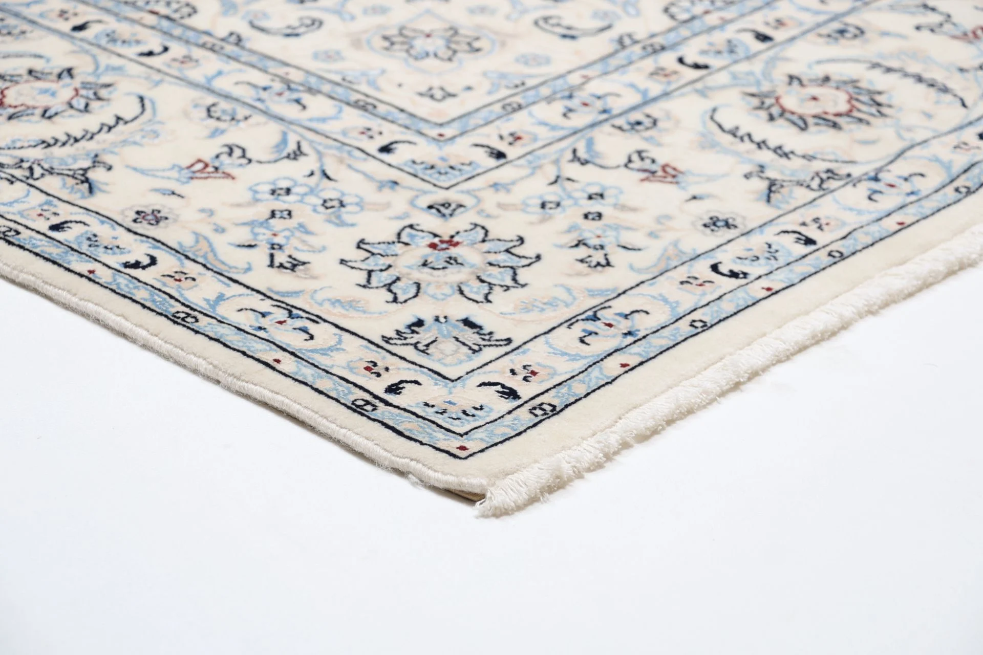 Hand-Knotted Nain Persian Rug, 200 × 290 cm, Wool & Silk - Image 6