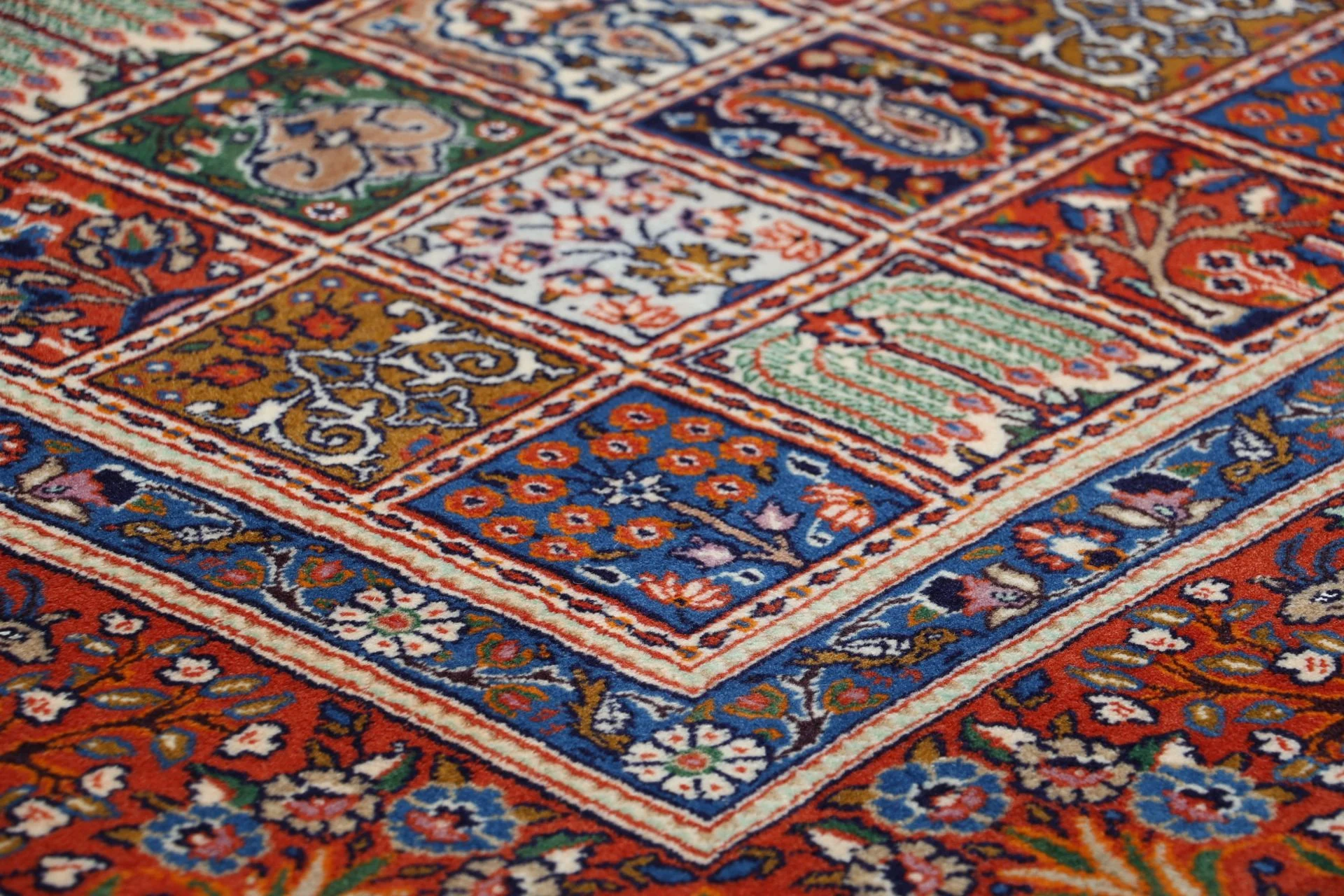 Hand-Knotted Moud Persian Rug, 242 × 350 cm, Wool - Image 5