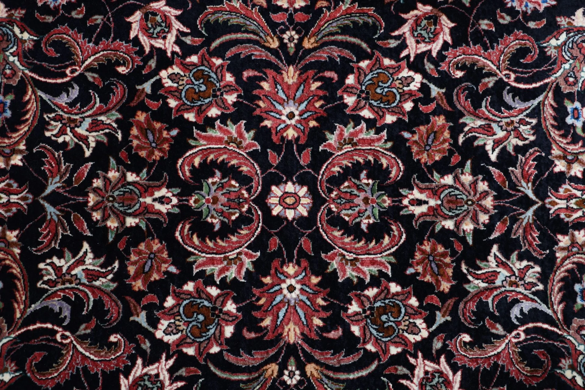 Hand-Knotted Bijar Persian Rug, 200 × 300 cm, Wool - Image 9