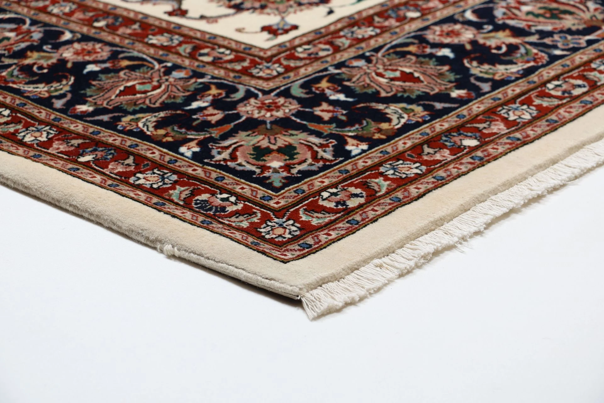 Wool & Silk Sarouk Persian Rug 248 × 302 cm, hand-knotted - Image 8
