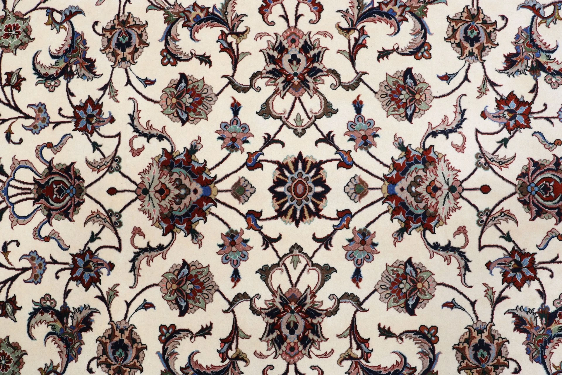 Wool & Silk Sarouk Persian Rug 248 × 302 cm, hand-knotted - Image 9
