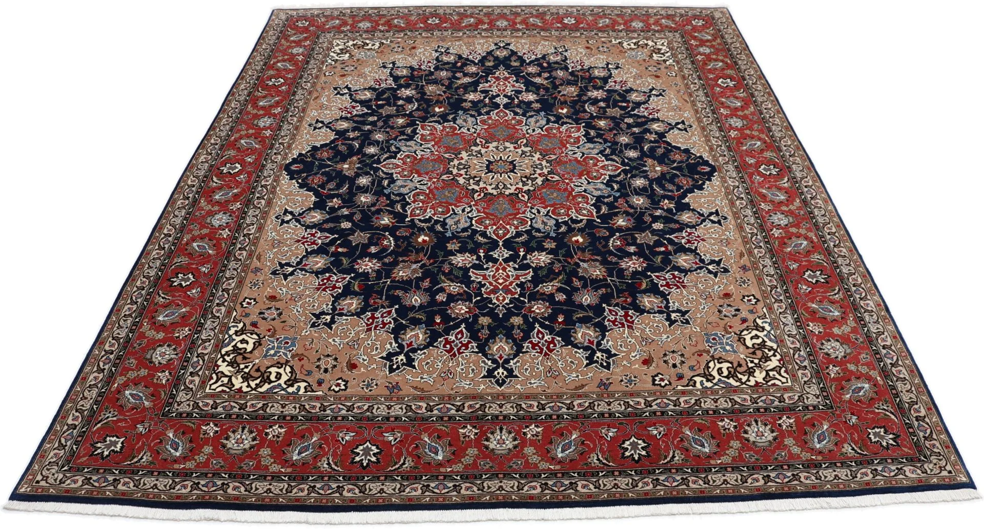Tabriz Persian Rug 200 × 248 cm in Wool & Silk, hand-knotted - Image 8