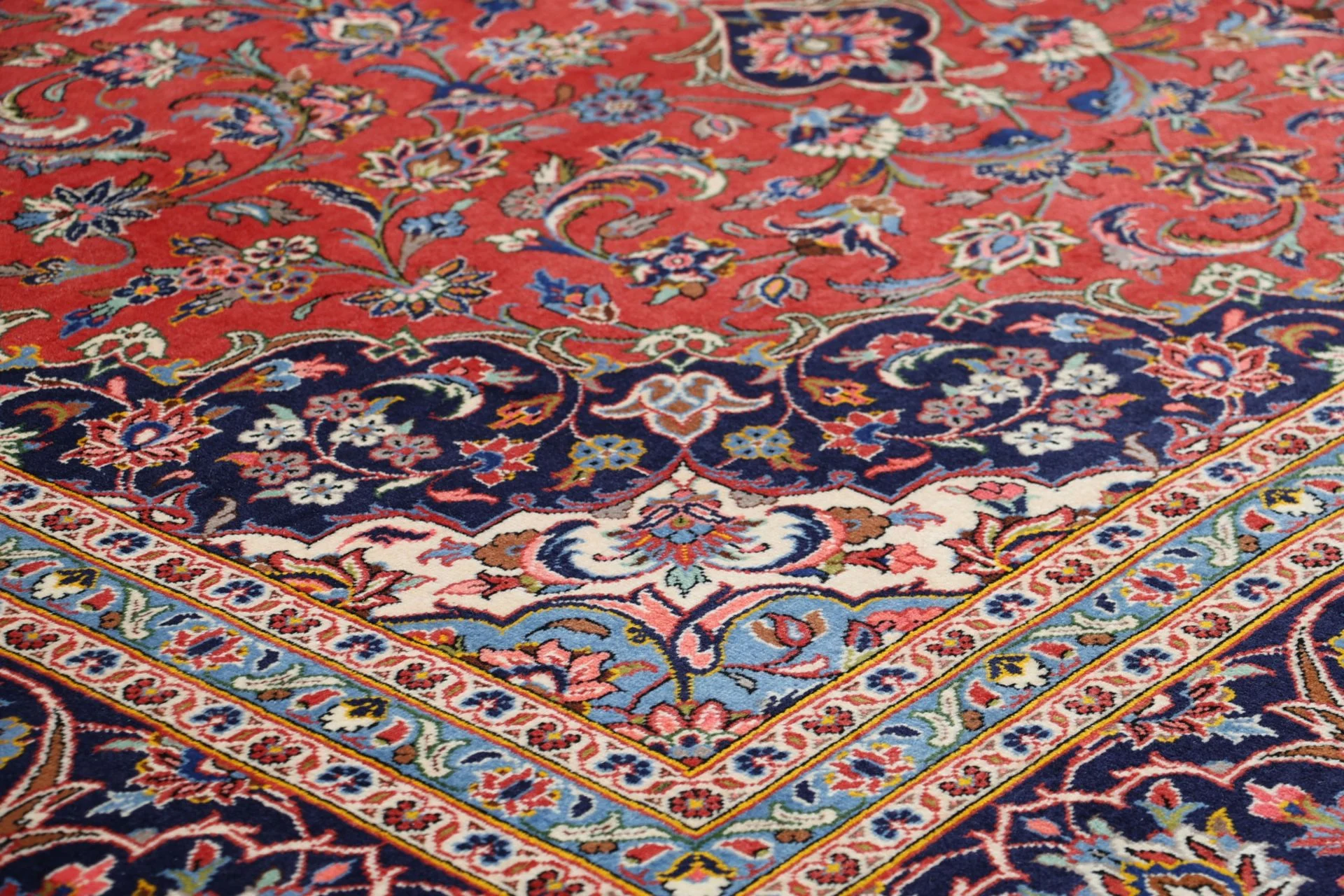 Wool Kashan Persian Rug 250 × 350 cm, hand-knotted - Image 5