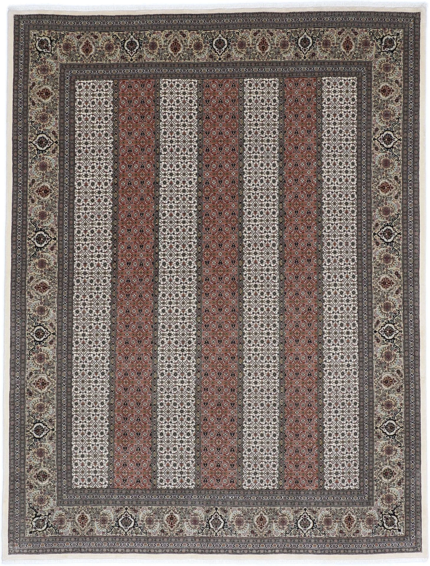 Wool & Silk Tabriz Persian Rug 202 × 265 cm, hand-knotted