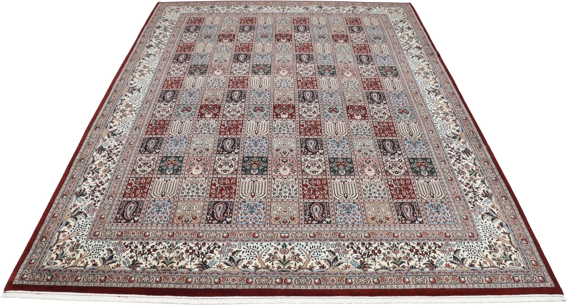 Alternative view of Moud Persian Rug 256 × 348 cm in Wool, hand-knotted