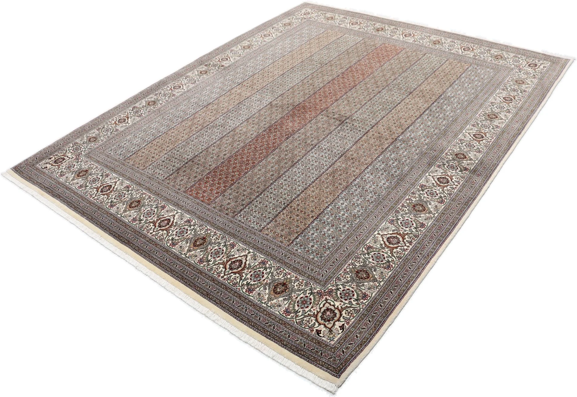 Tabriz Persian Rug 210 × 255 cm in Wool & Silk, hand-knotted - Image 3