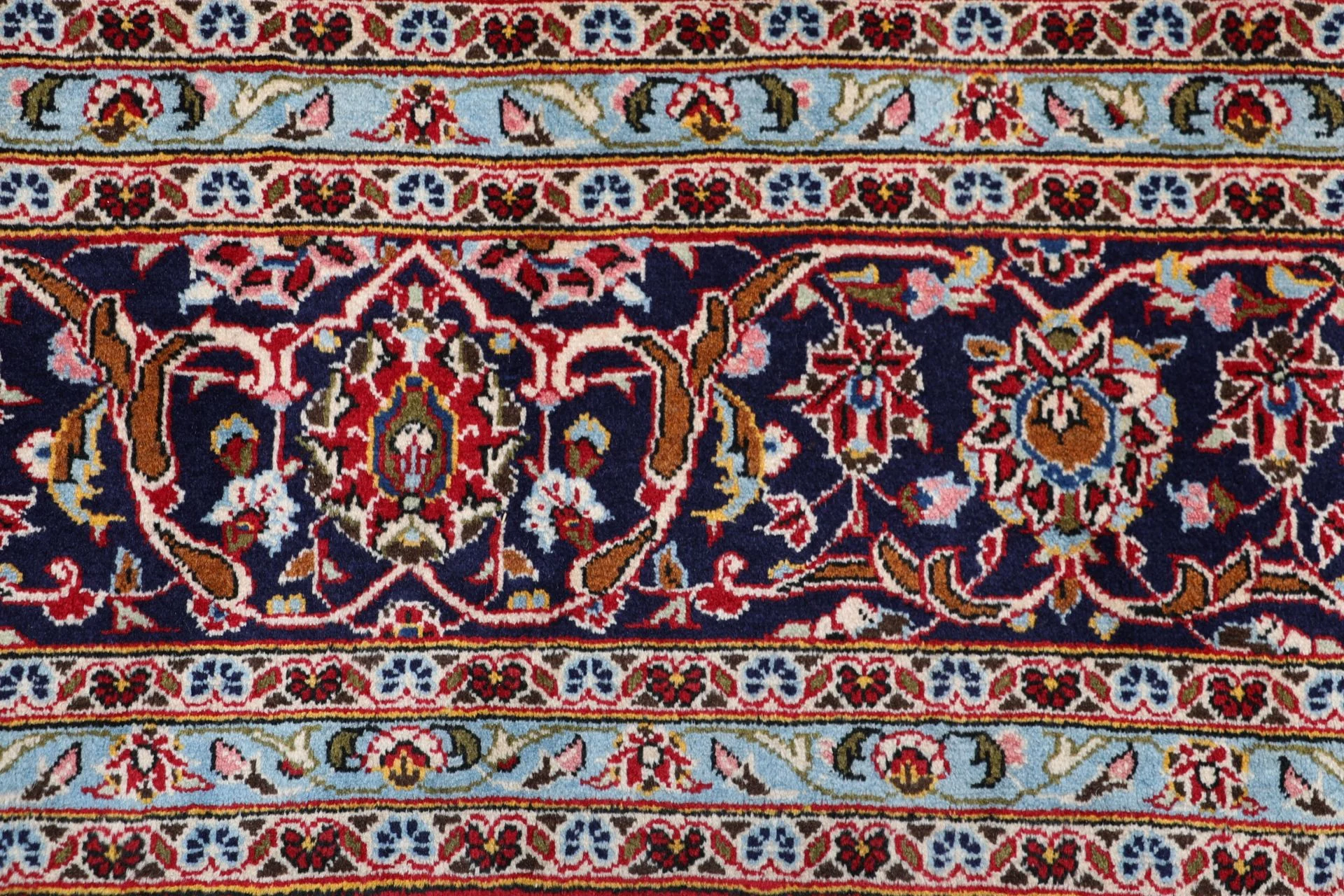 Wool Kashan Persian Rug 245 × 345 cm, hand-knotted - Image 8