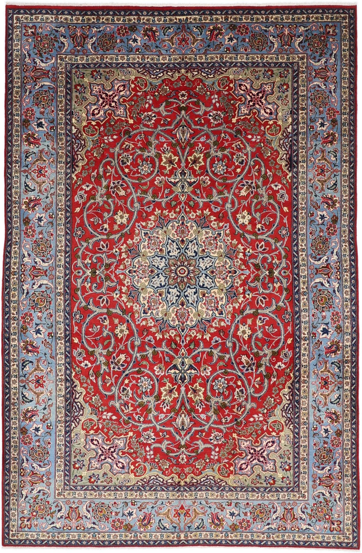 Wool Isfahan Persian Rug 212 × 324 cm, hand-knotted