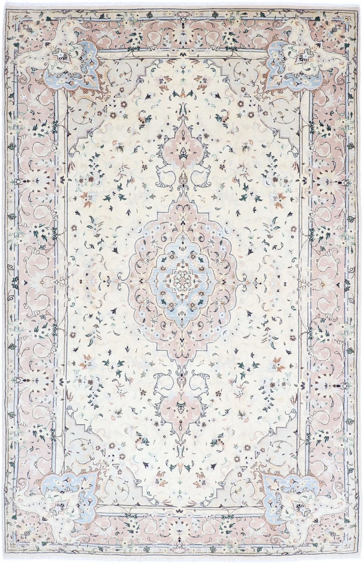 Wool Kashan Persian Rug 200 × 308 cm, hand-knotted