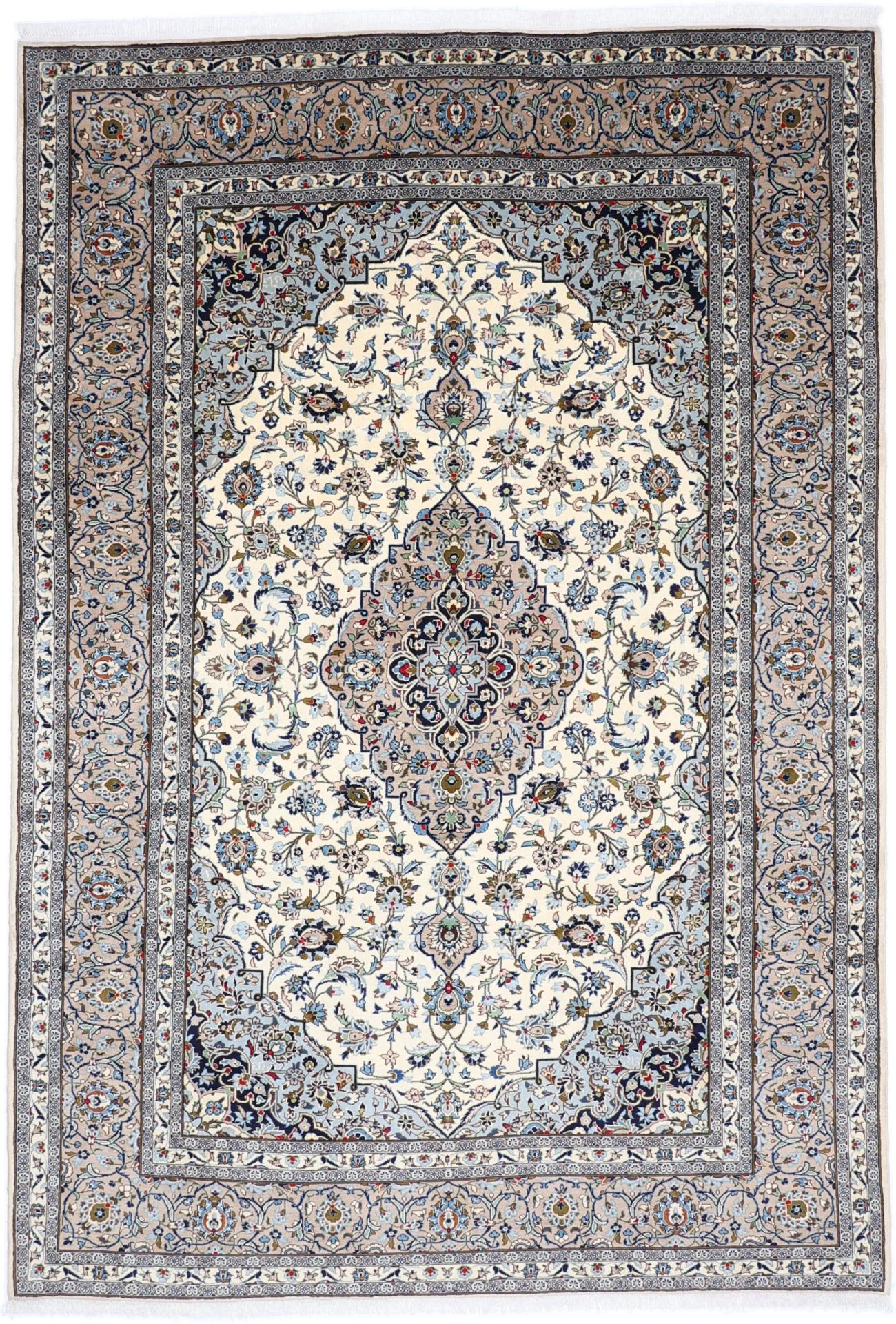 Wool Kashan Persian Rug 245 × 355 cm, hand-knotted