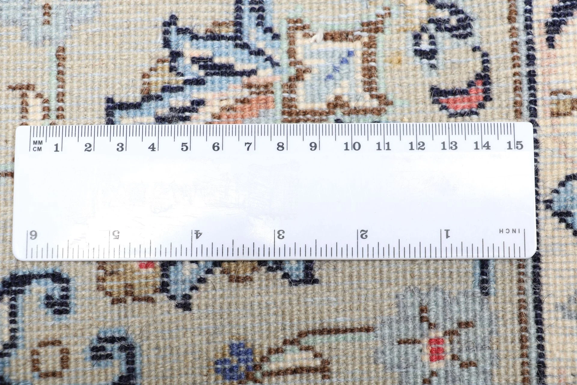 Kashan Persian Rug 200 × 303 cm in Wool, hand-knotted - Image 11