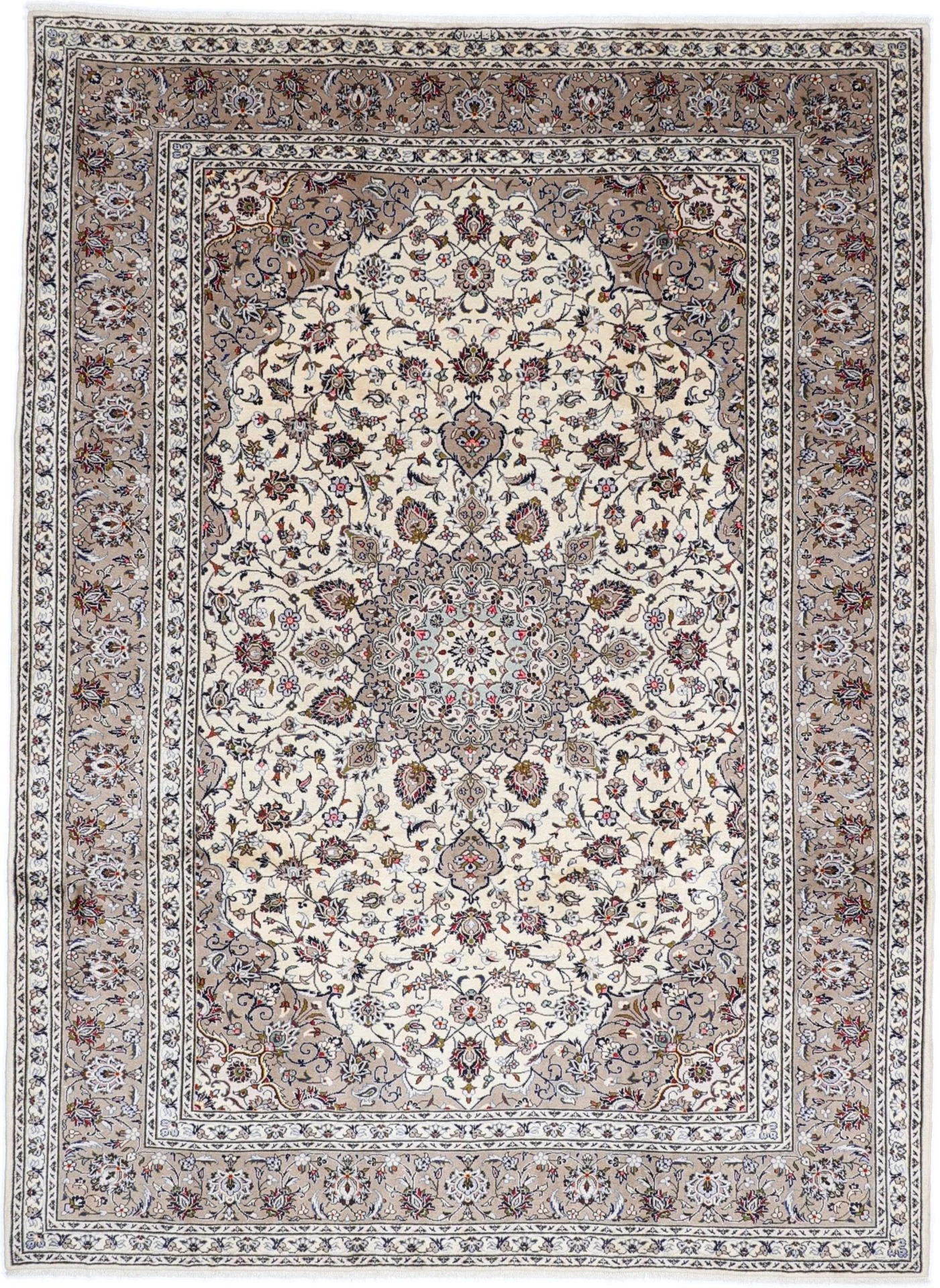 Hand-Knotted Kashan Persian Rug, 253 × 345 cm, Wool