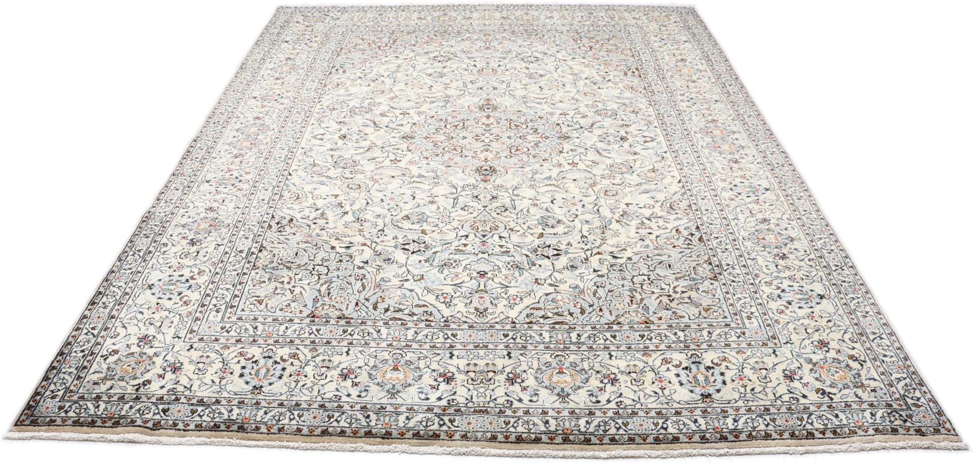 Alternative view of Kashmar Persian Rug 246 × 353 cm in Wool, hand-knotted