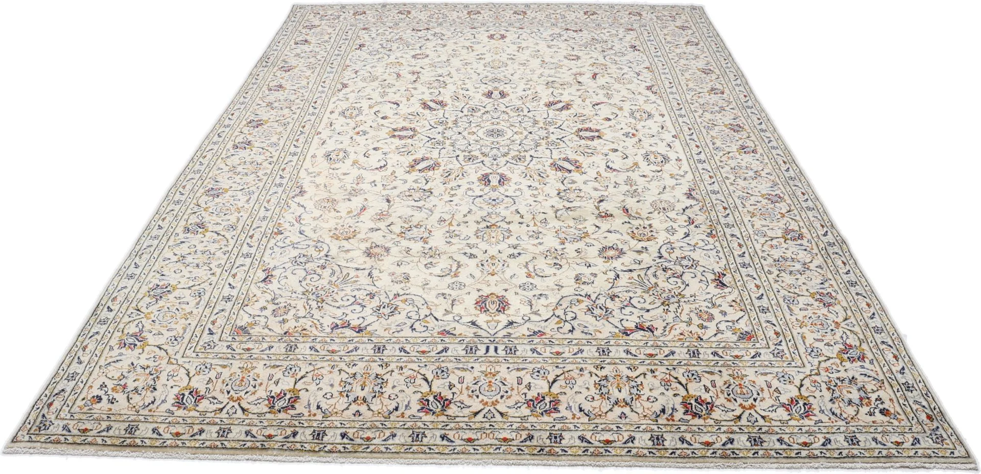 Alternative view of Kashan Persian Rug 237 × 343 cm in Wool, hand-knotted