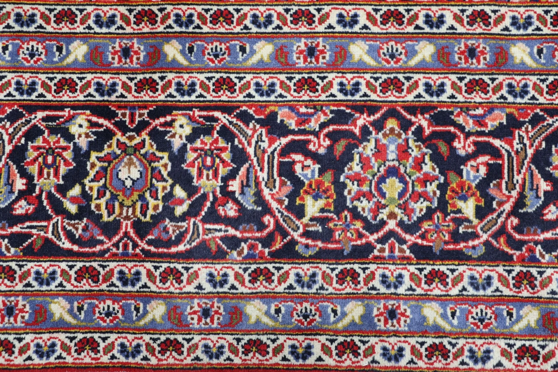 Wool Kashan Persian Rug 244 × 350 cm, hand-knotted - Image 8