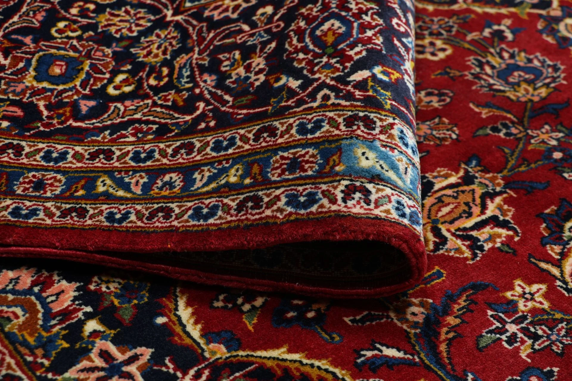 Wool Kashan Persian Rug 260 × 350 cm, hand-knotted - Image 10