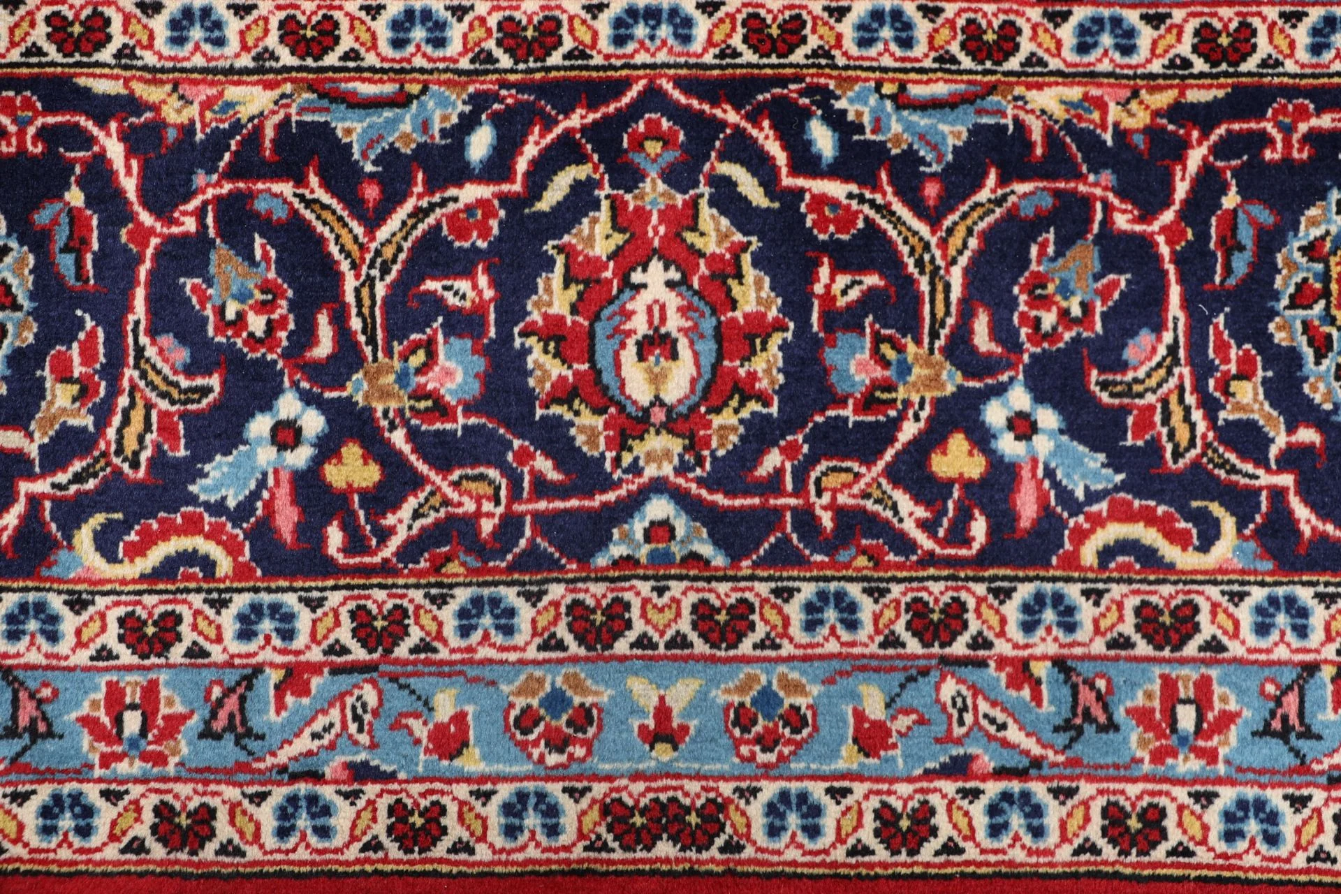 Hand-Knotted Kashan Persian Rug, 250 × 355 cm, Wool - Image 8