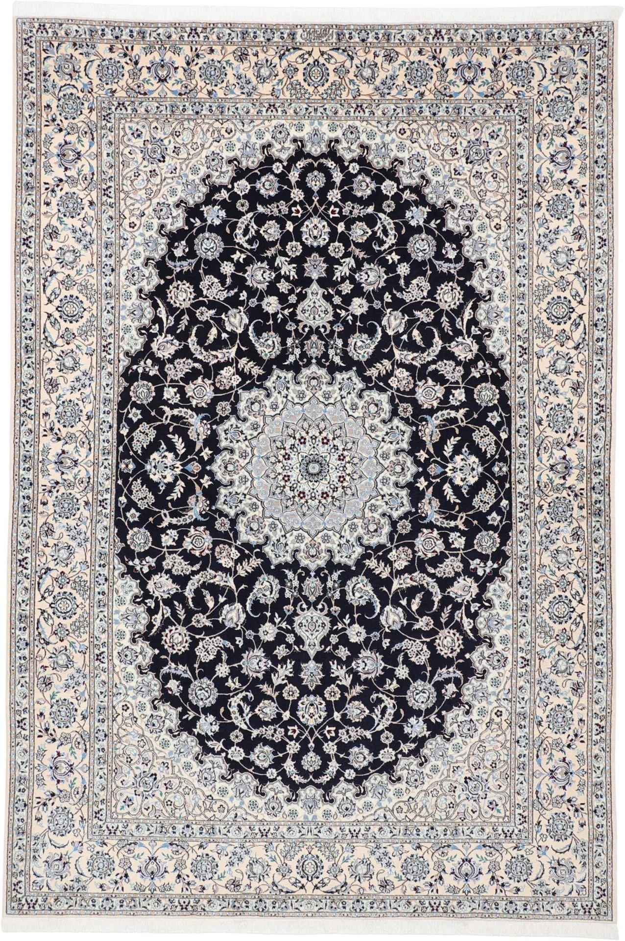 Wool & Silk Nain Persian Rug 175 × 255 cm, hand-knotted