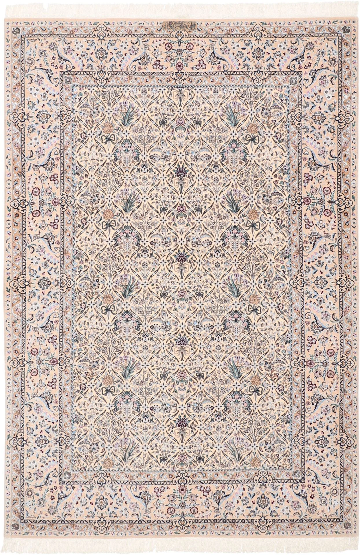 Wool & Silk Nain Persian Rug 160 × 235 cm, hand-knotted
