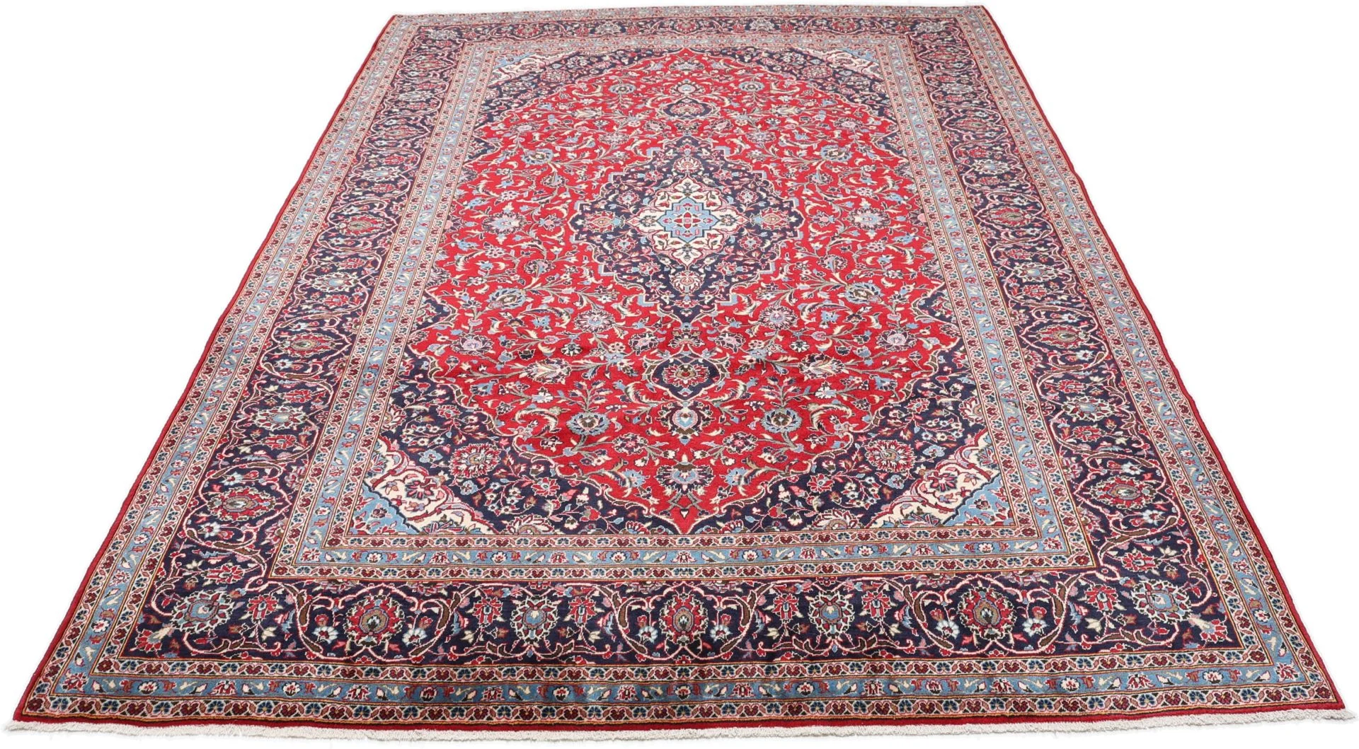 Alternative view of Kashan Persian Rug 245 × 345 cm in Wool, hand-knotted