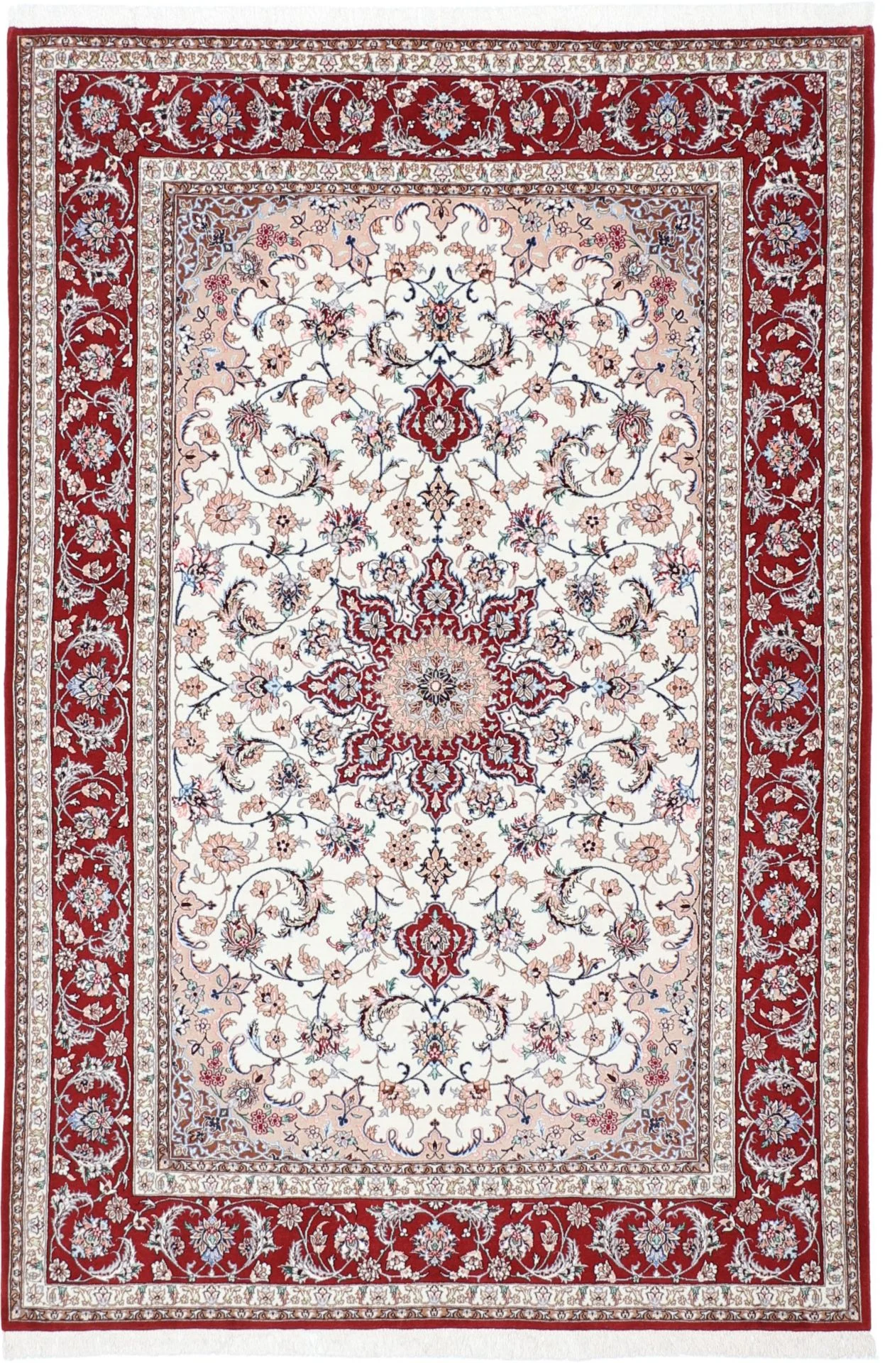 Wool & Silk Isfahan Persian Rug 157 × 230 cm, hand-knotted
