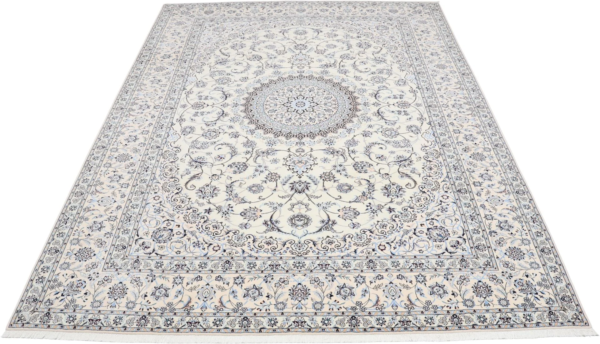 Alternative view of Nain Persian Rug 255 × 357 cm in Wool & Silk, hand-knotted
