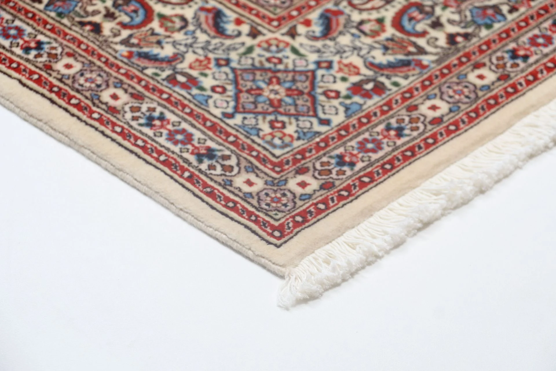 Moud Persian Rug 195 × 300 cm in Wool & Silk, hand-knotted - Image 6
