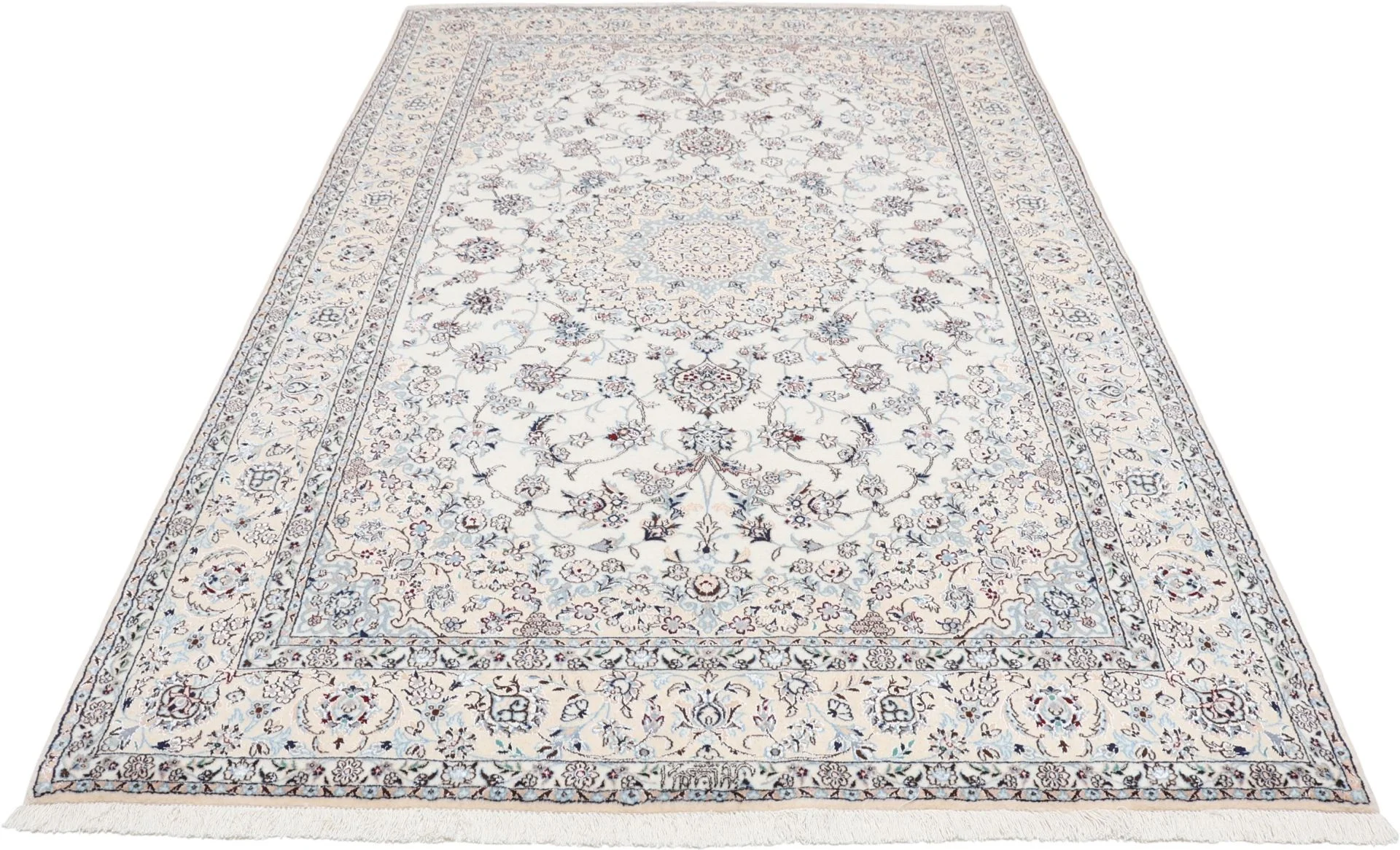 Alternative view of Nain Persian Rug 150 × 240 cm in Wool & Silk, hand-knotted