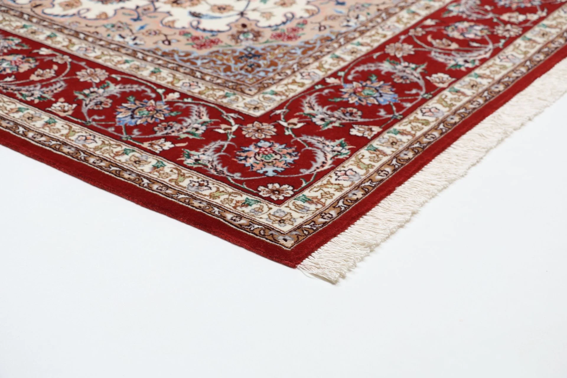 Wool & Silk Isfahan Persian Rug 157 × 230 cm, hand-knotted - Image 6