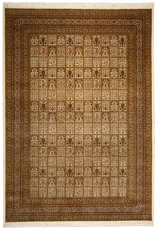 Wool Qom Indian Rug 241 × 344 cm, hand-knotted