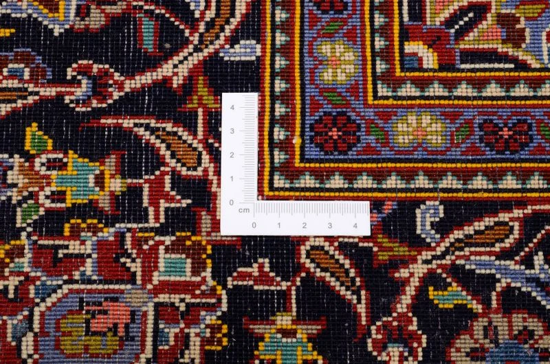 Wool Kashan Persian Rug 137 × 230 cm, hand-knotted - Image 3