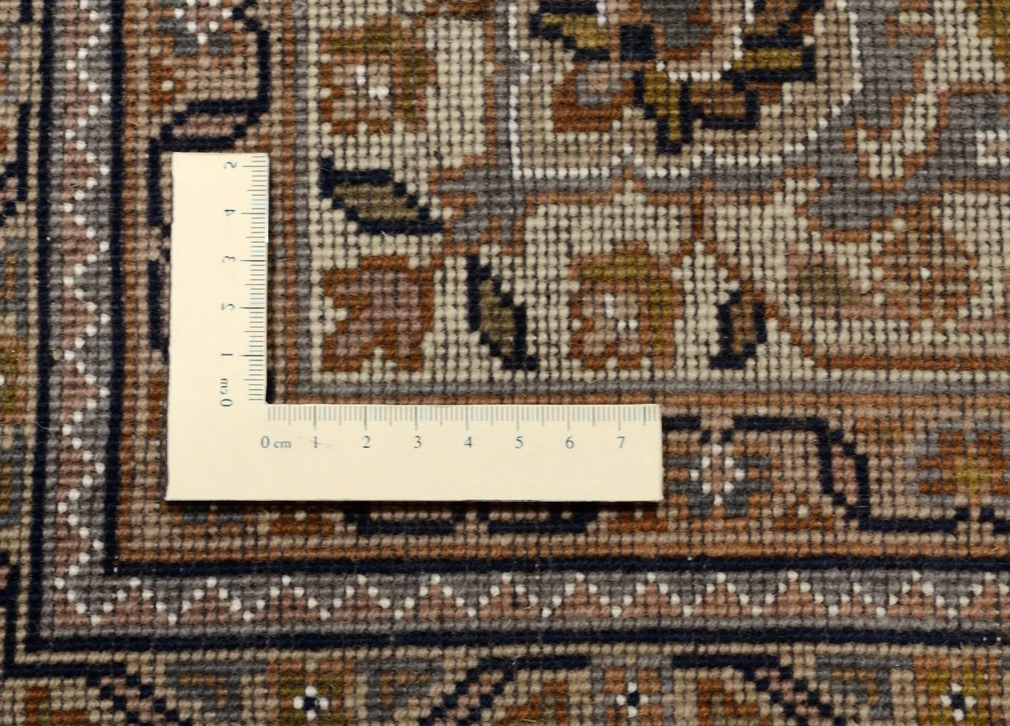 Bijar Indian Rug 200 × 305 cm in Wool, hand-knotted - Image 3