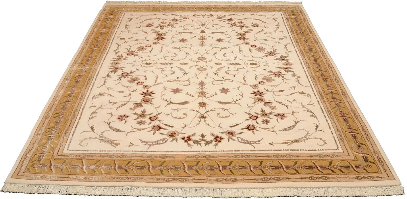 Alternative view of Wool Tabriz Chinese Rug 239 × 306 cm, hand-knotted