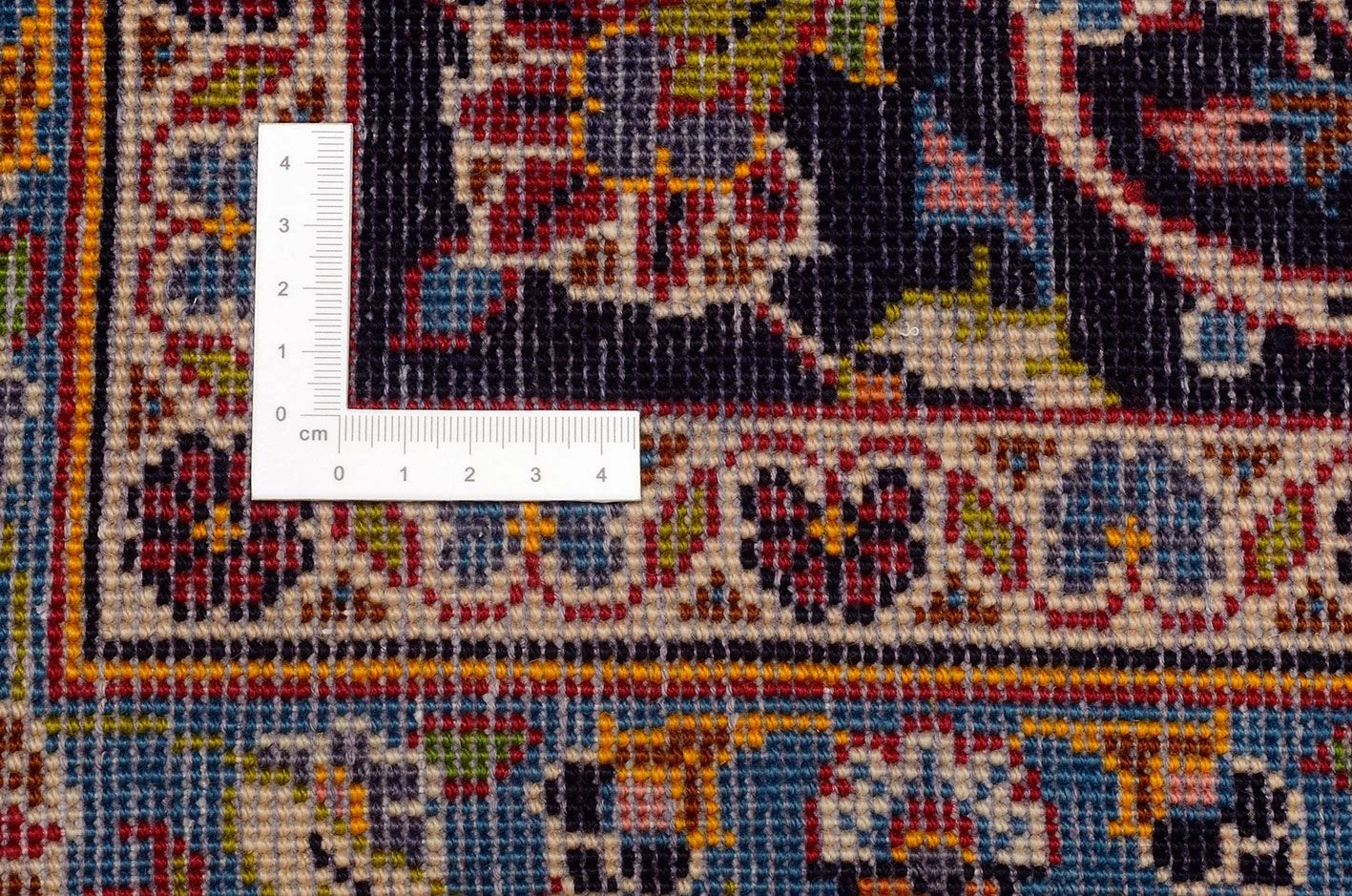 Wool Kashan Persian Rug 247 × 364 cm, hand-knotted - Image 3