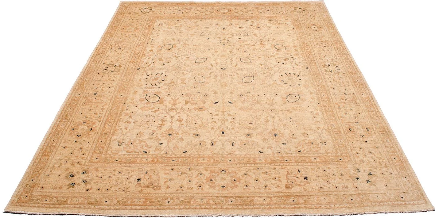 Alternative view of Hand-Knotted Ziegler Pakistani Rug, 234 × 305 cm, Wool