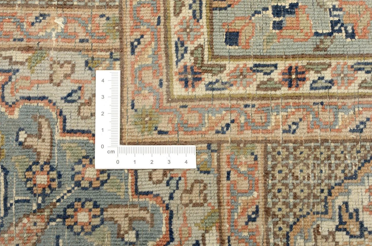 Wool Bakhtiari Indian Rug 174 × 241 cm, hand-knotted - Image 3