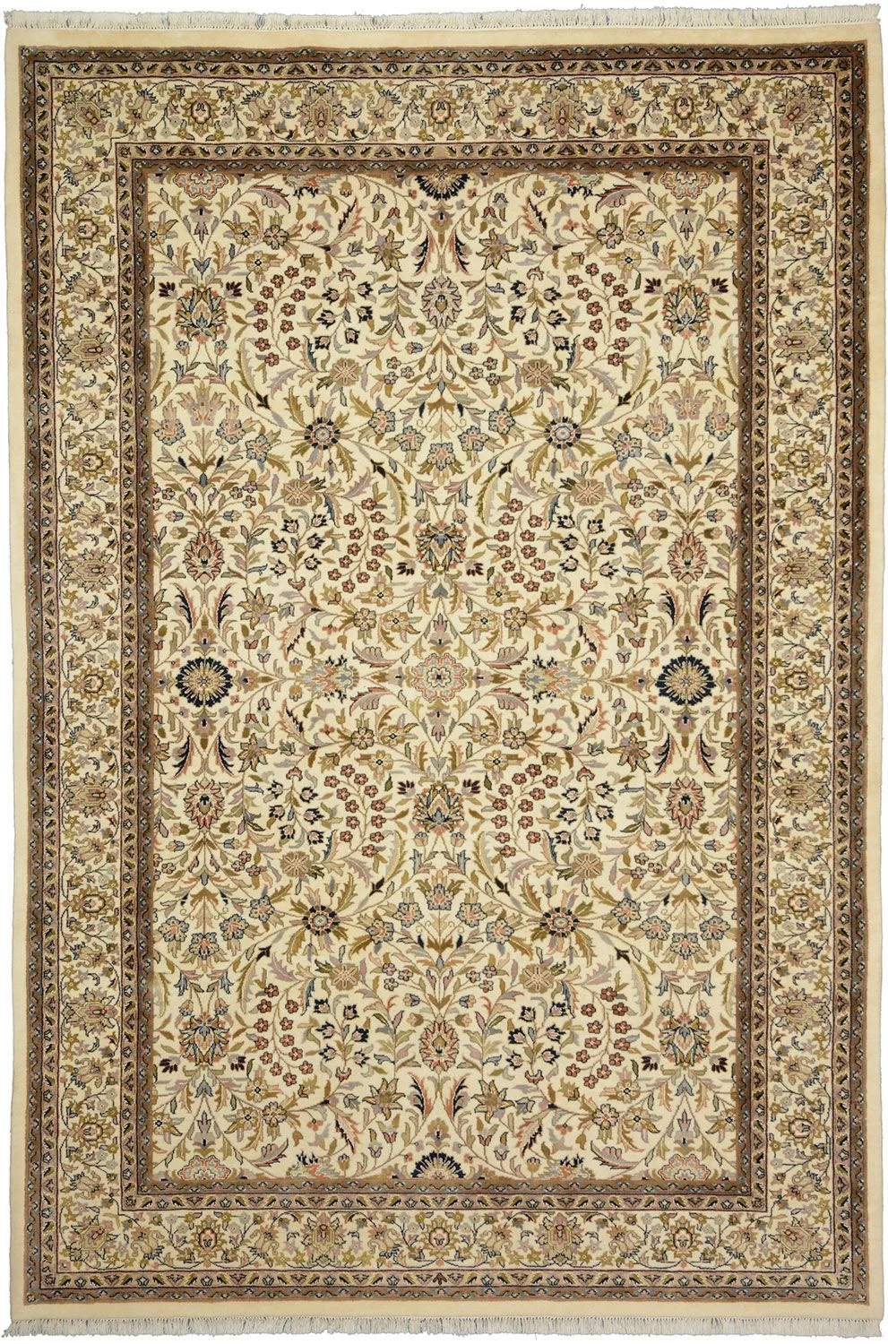 Wool Isfahan Indian Rug 204 × 302 cm, hand-knotted