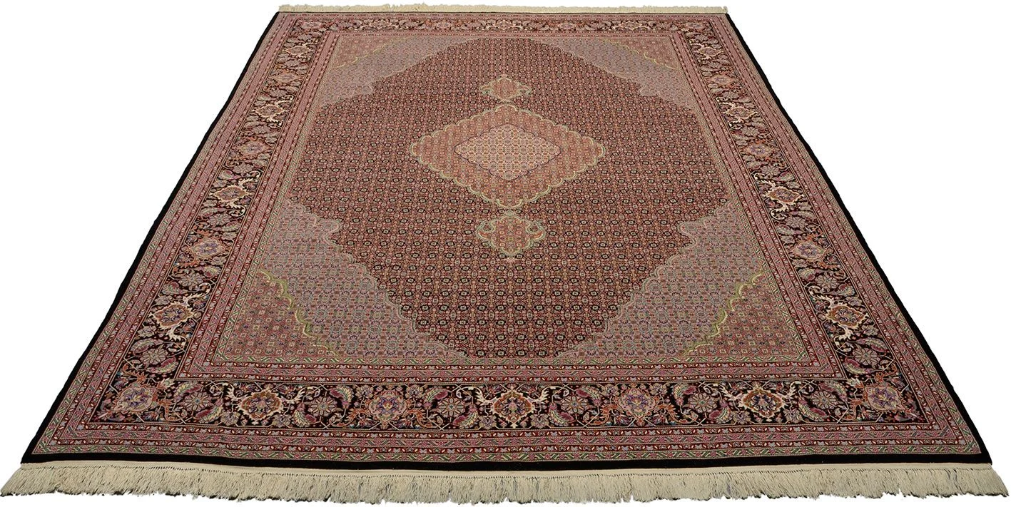 Alternative view of Tabriz Persian Rug 257 × 360 cm in Wool, hand-knotted