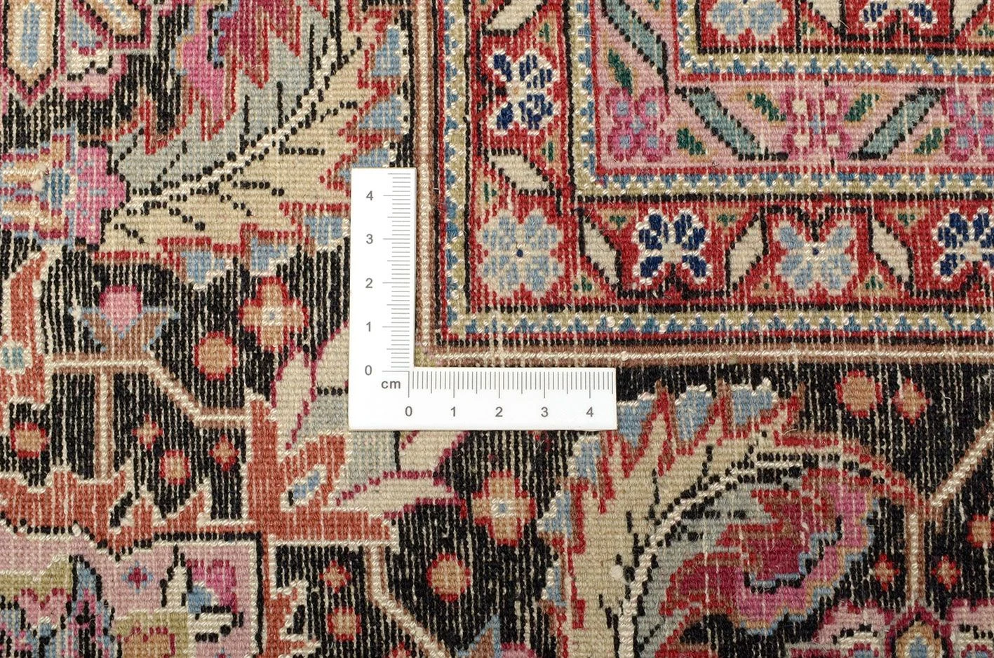 Tabriz Persian Rug 257 × 360 cm in Wool, hand-knotted - Image 3