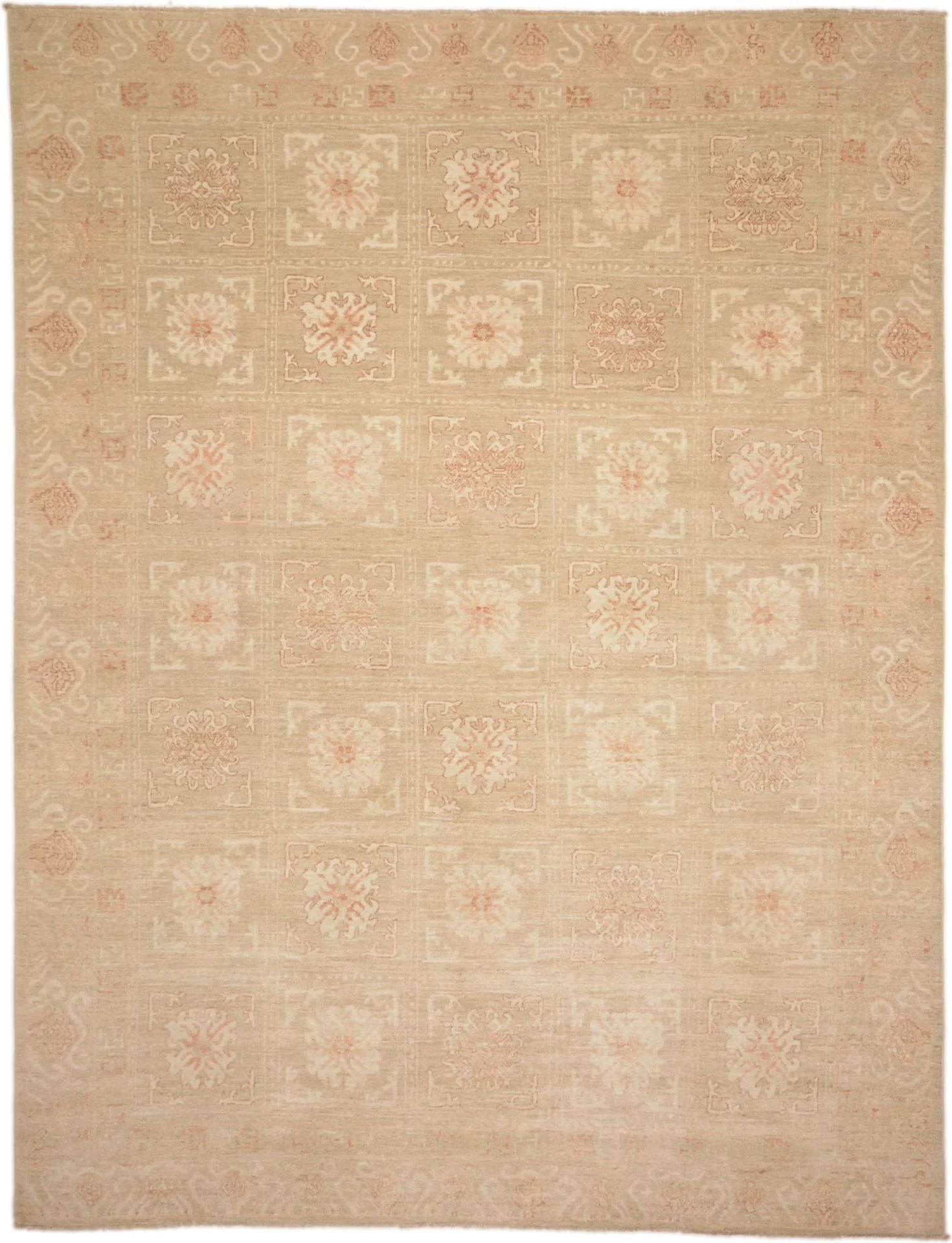Ziegler Pakistani Rug 270 × 350 cm in Wool, hand-knotted