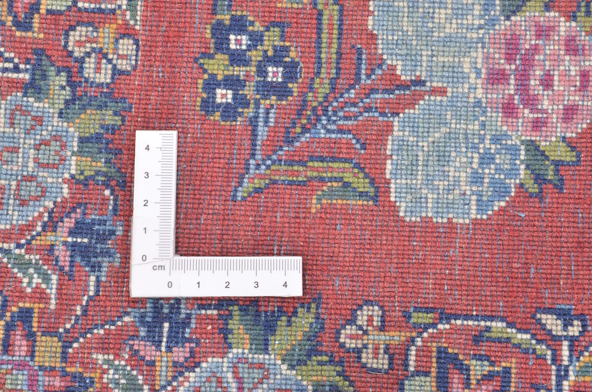 Kashan Persian Rug 65 × 113 cm in Wool, hand-knotted - Image 3